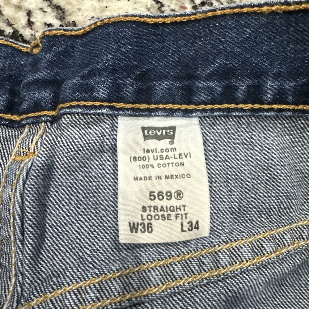 Levi's 569 Loose Straight Jean Shorts Mens 36 - Picture 7 of 10